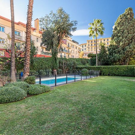 Intercontinental Superbe Appartement Avec Piscine マントン エクステリア 写真