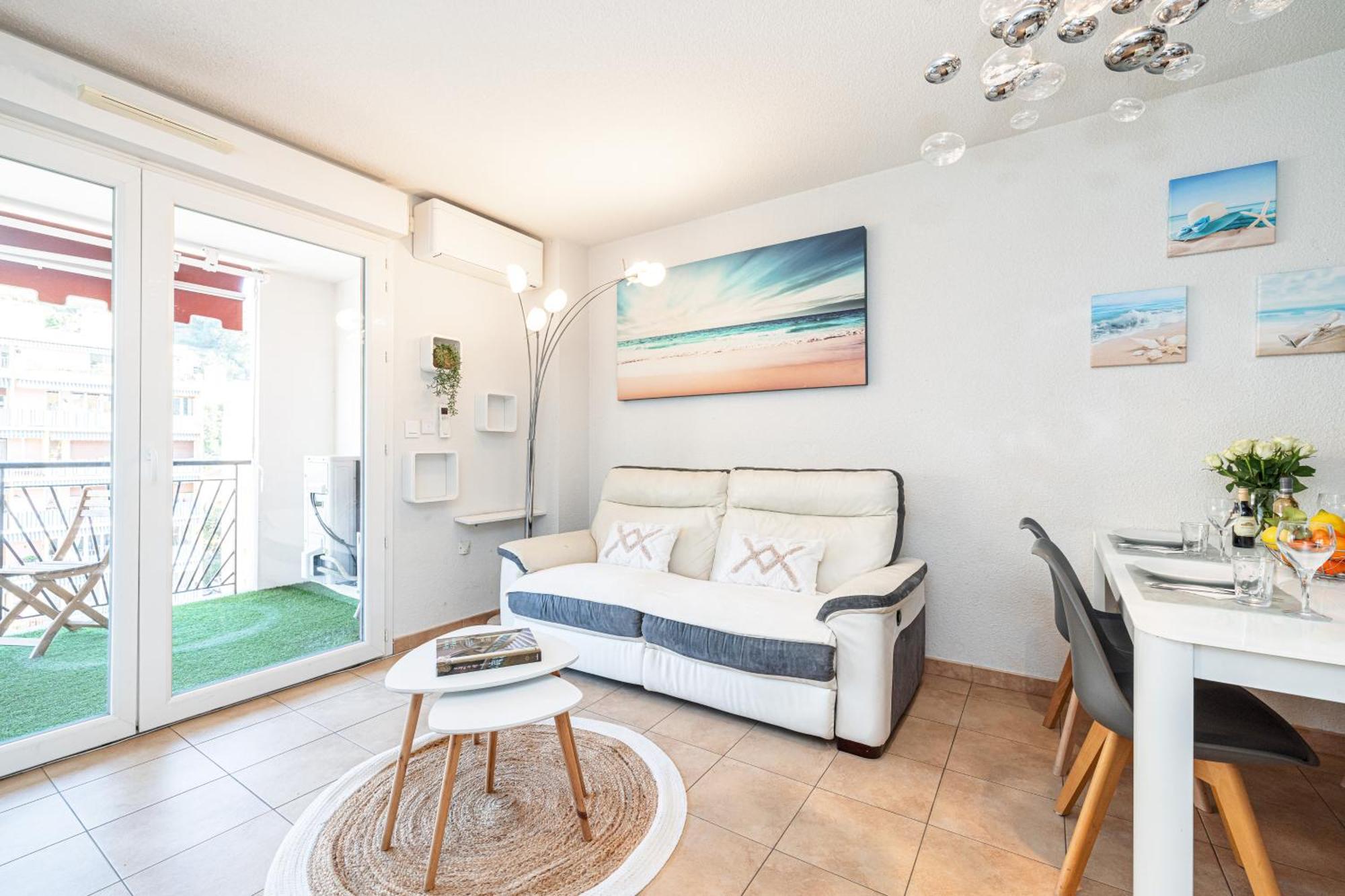 Intercontinental Superbe Appartement Avec Piscine マントン エクステリア 写真