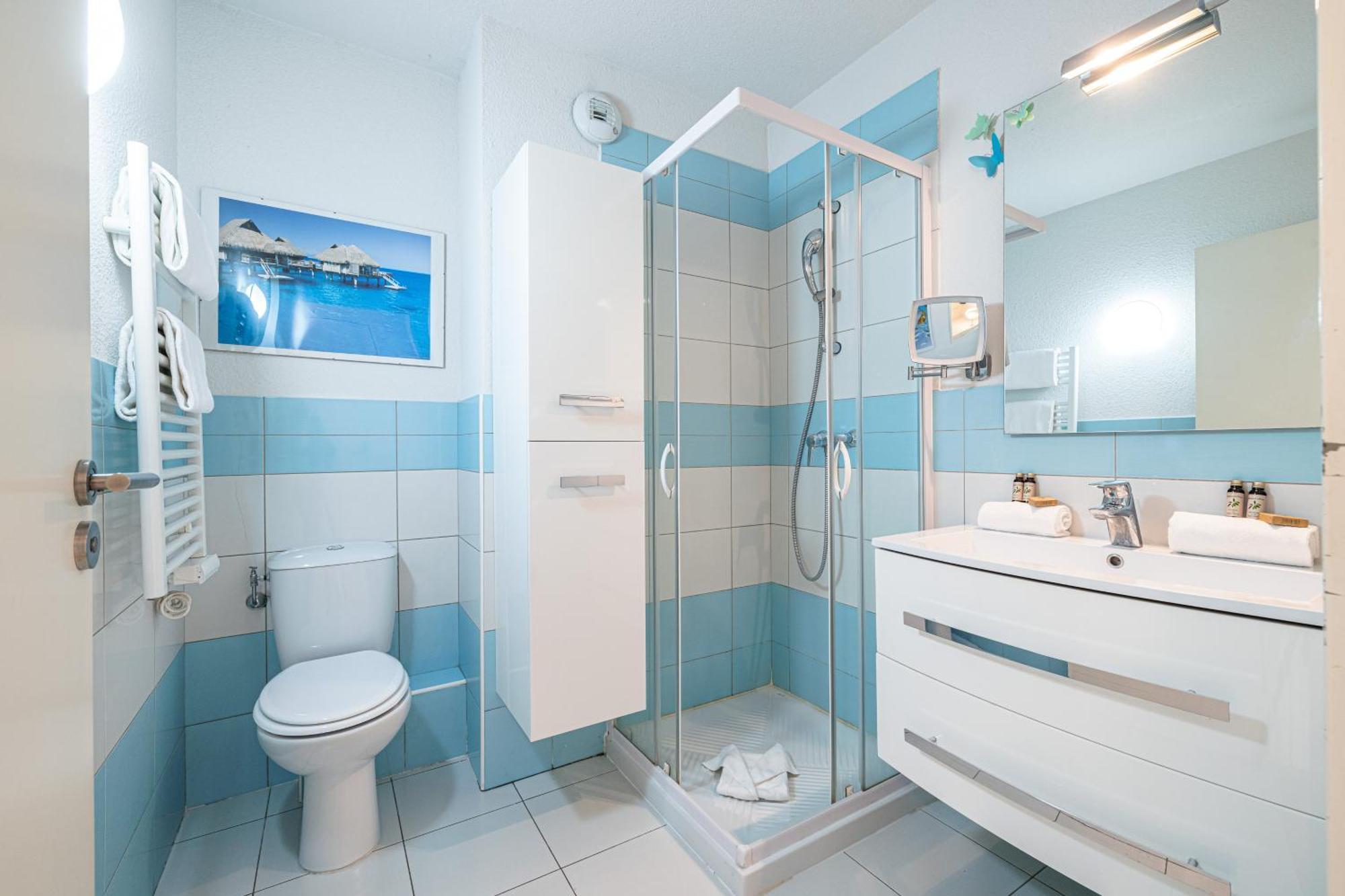 Intercontinental Superbe Appartement Avec Piscine マントン エクステリア 写真